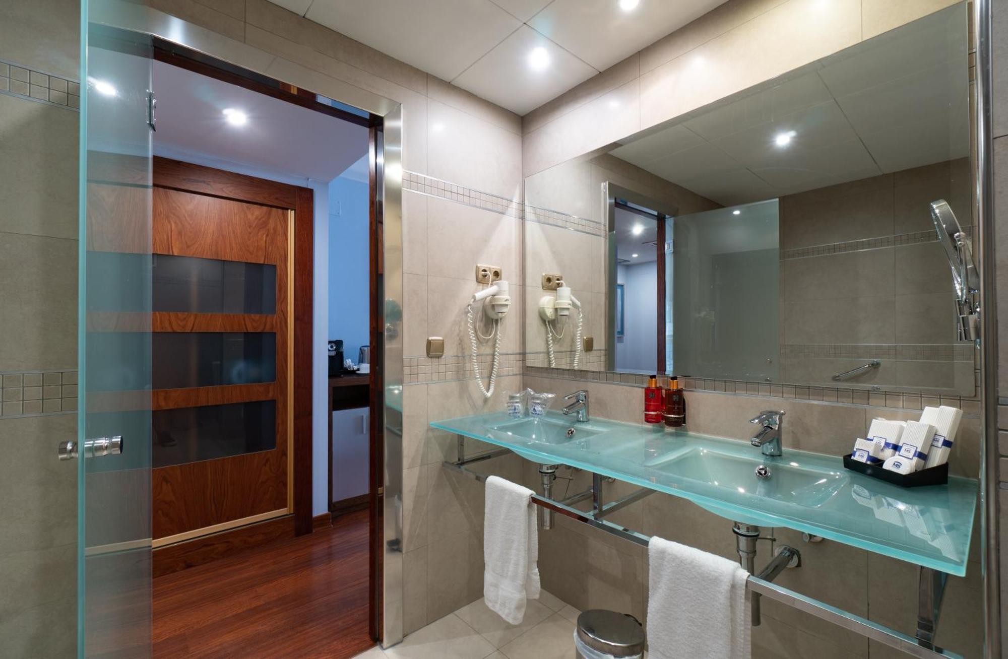 Superior Double Room or Twin Room